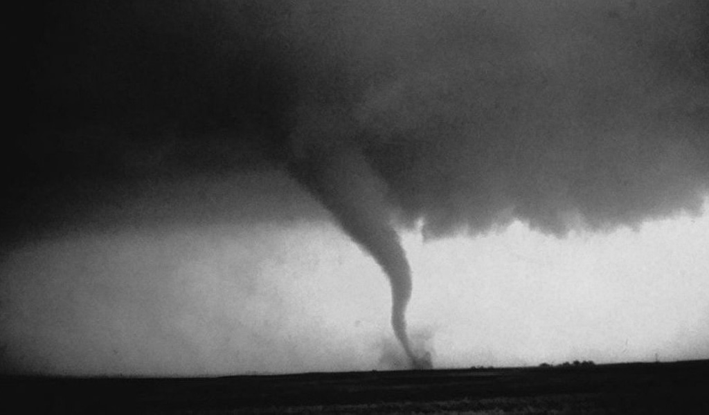 Estudio y simulación de tornados en el área geográfica de Barranquilla